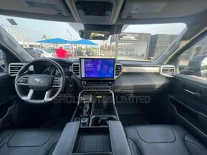 Toyota Tundra Limited CrewMax 6.5' Bed 2023 Black