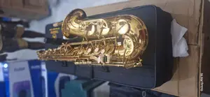 Yamaha Gold Alto Saxophone