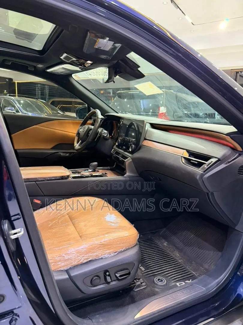 Lexus RX 2023 Blue