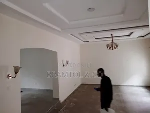 Beautiful, Well Refurbished 4 Bedroom in Wuse 2 for Office Only