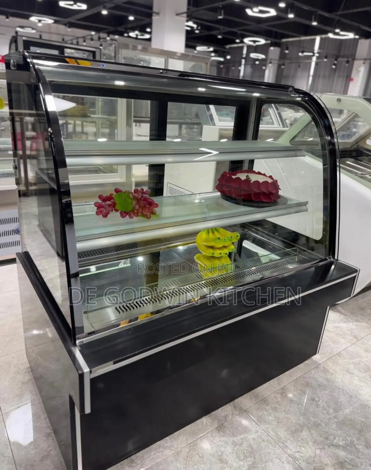 4ft Curved Glass Cake Display Chiller