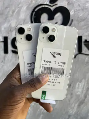 Apple iPhone 13 128 GB White