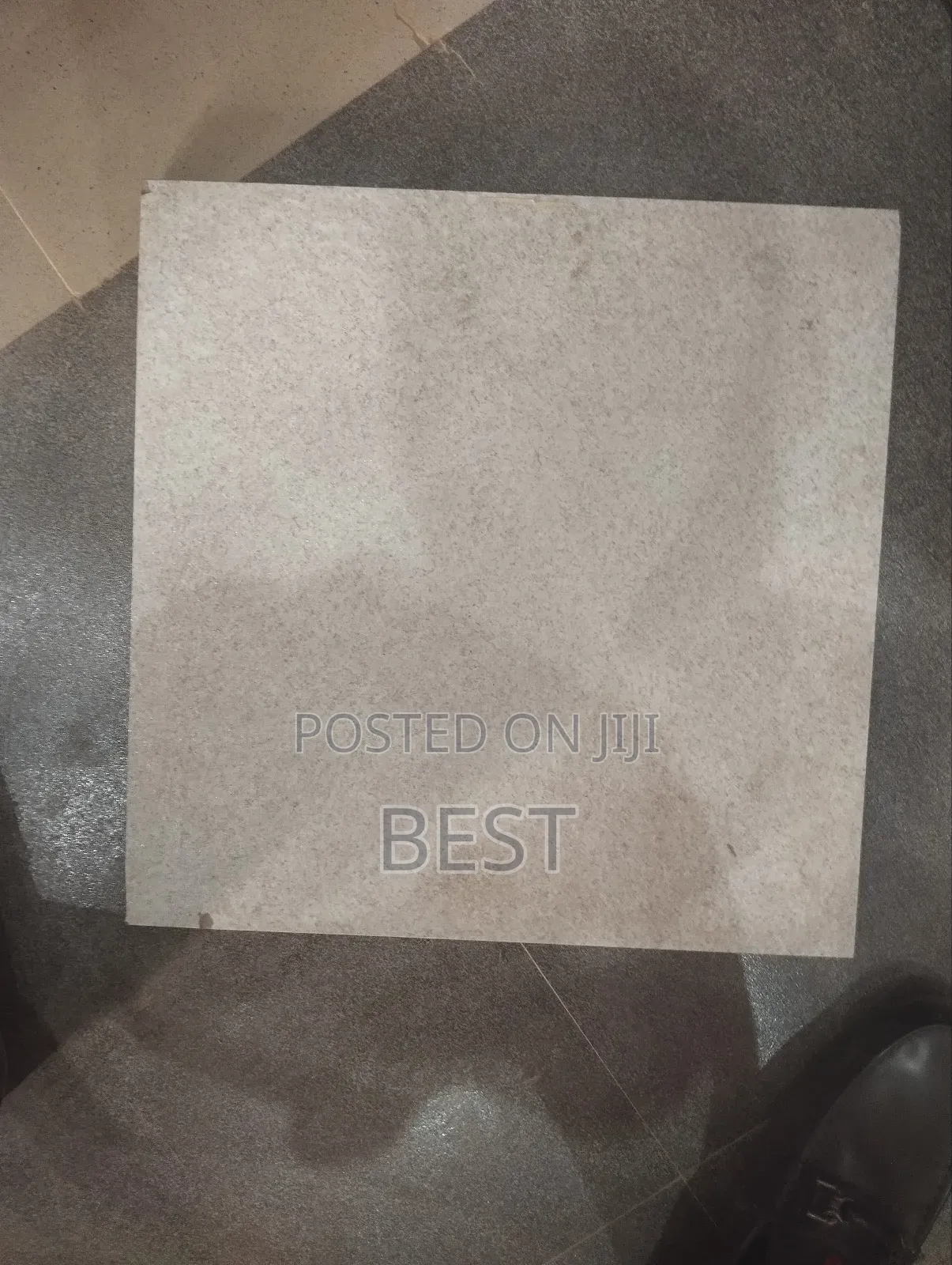 Compound Floor Matt 40x40 Tiles