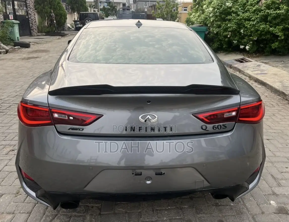 Infiniti Q60 2017 Gray