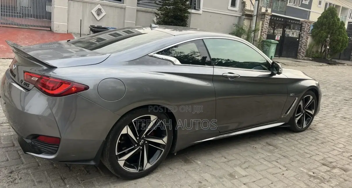 Infiniti Q60 2017 Gray
