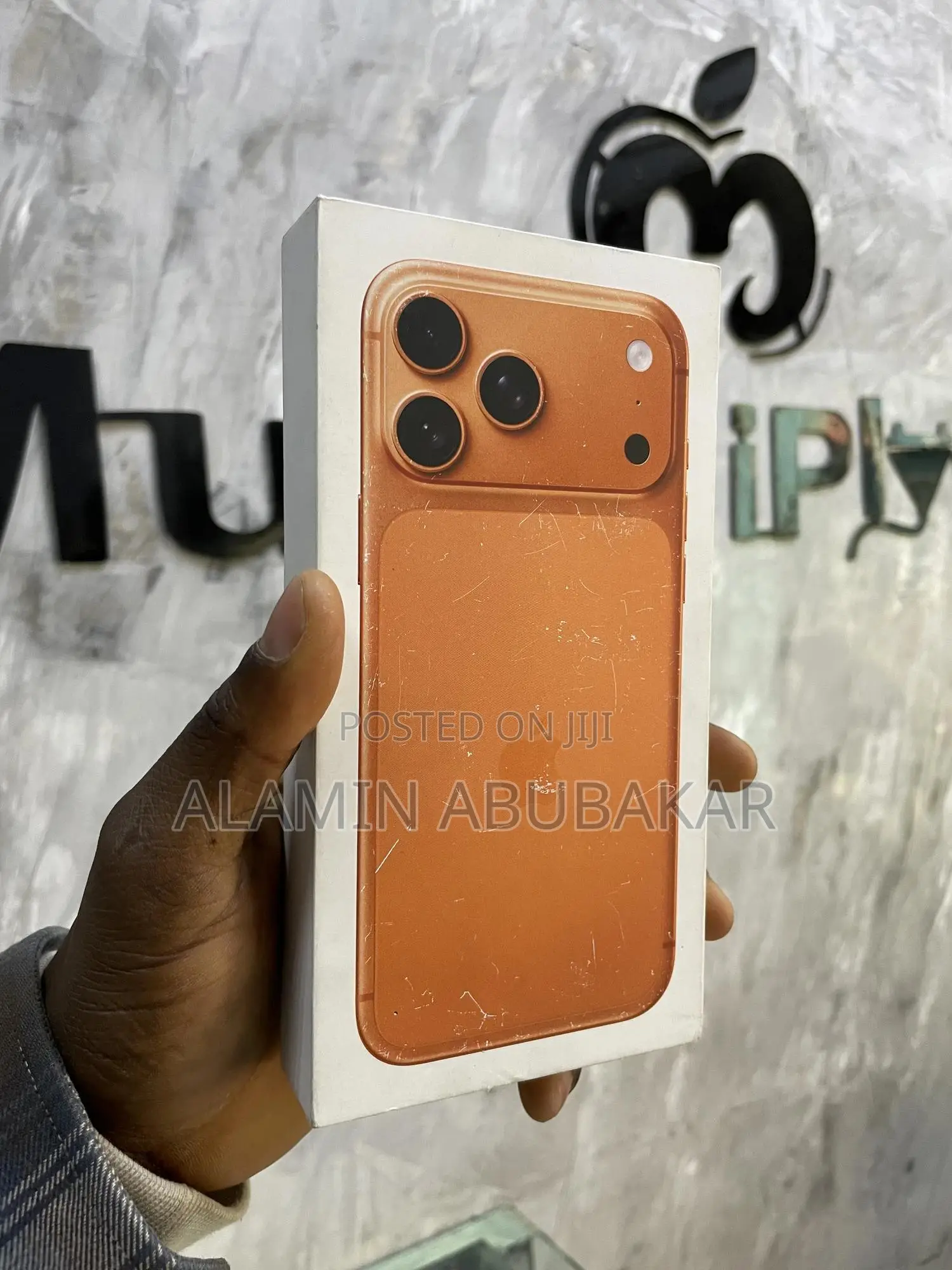 New Apple iPhone 17 Pro Max 256 GB Orange