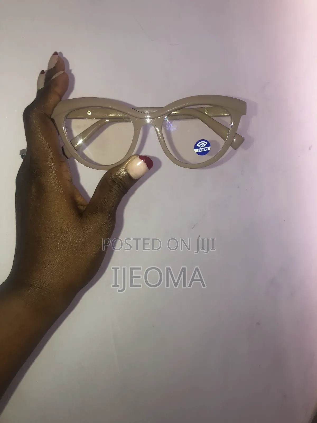 Antiblue Photochromic Glasses