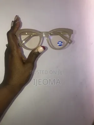 Antiblue Photochromic Glasses