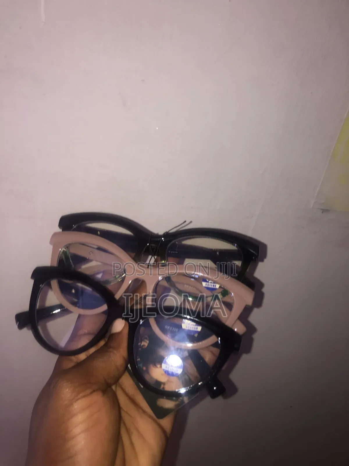 Antiblue Photochromic Glasses