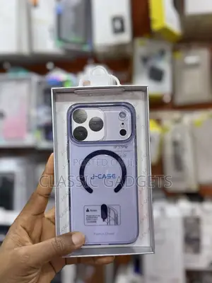 Crystal Clear Magsafe Case for iPhone 17 Pro Max