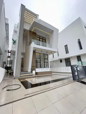 5bdrm Duplex in Osapa london for sale