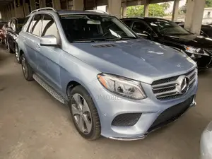 Mercedes-Benz GLE-Class GLE 350d 4MATIC 2016 Blue