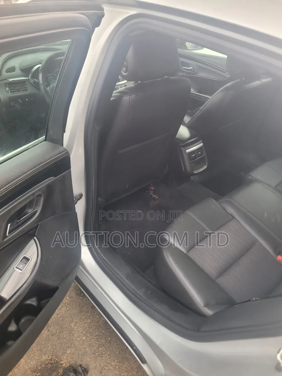 Chevrolet Impala LT w/2LT 2016 Silver