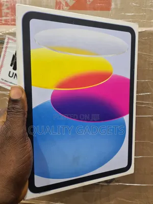 New Apple iPad (2025) 128 GB Blue