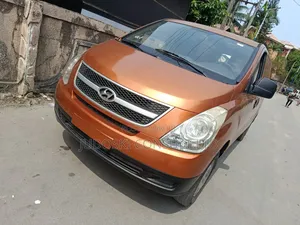 Hyundai County 2006 Brown