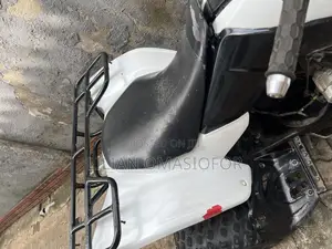 Kymco 2006 White