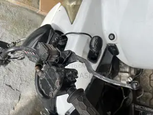 Kymco 2006 White