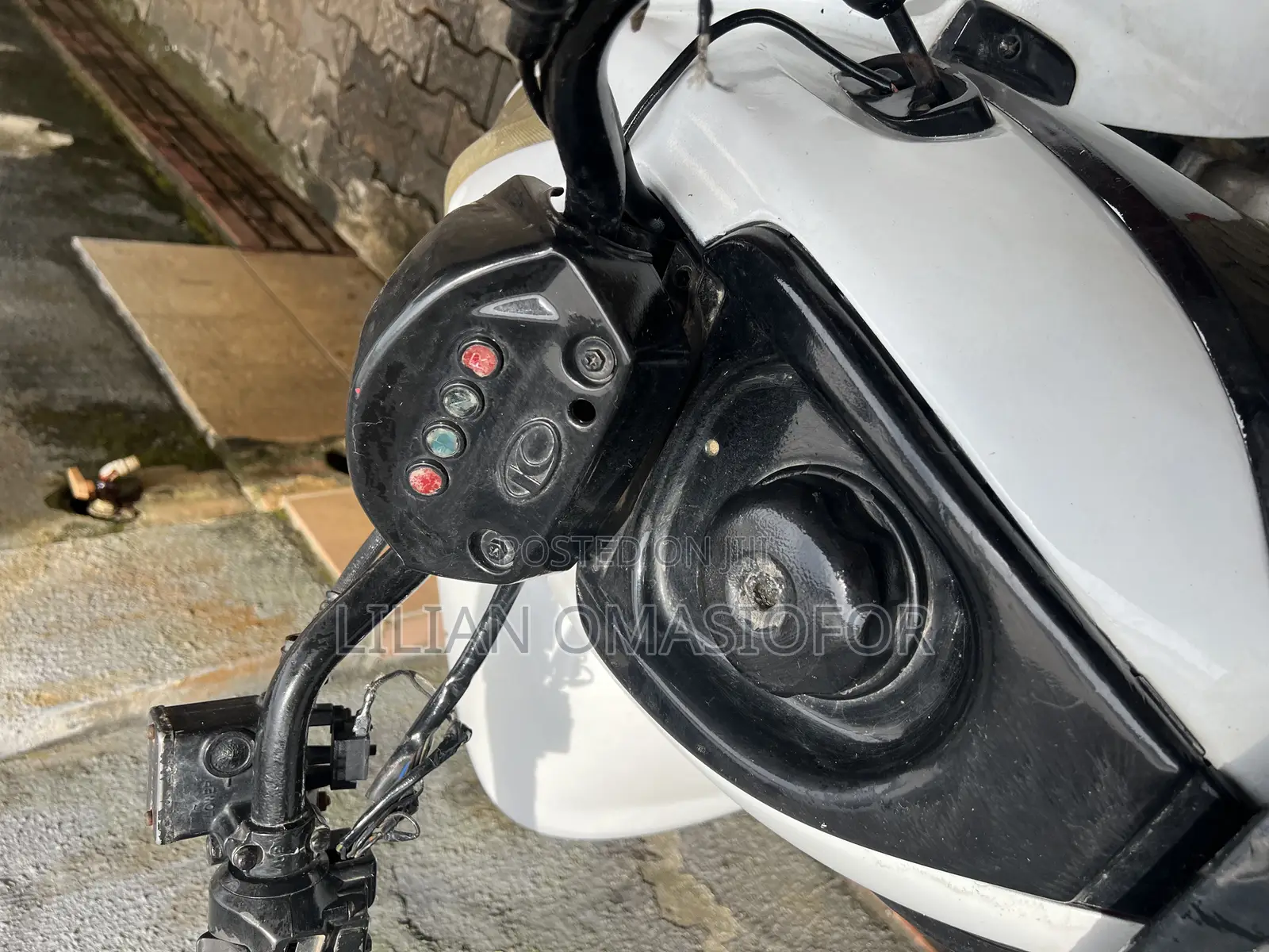 Kymco 2006 White