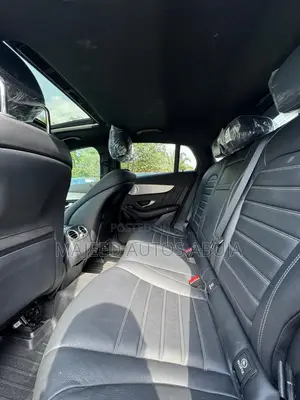 Mercedes-Benz GLC-Class 2019 White
