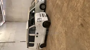 Suzuki Every 2010