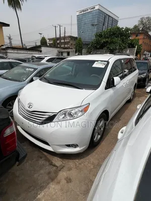 Toyota Sienna LE 7 Passenger Mobility 2012 White