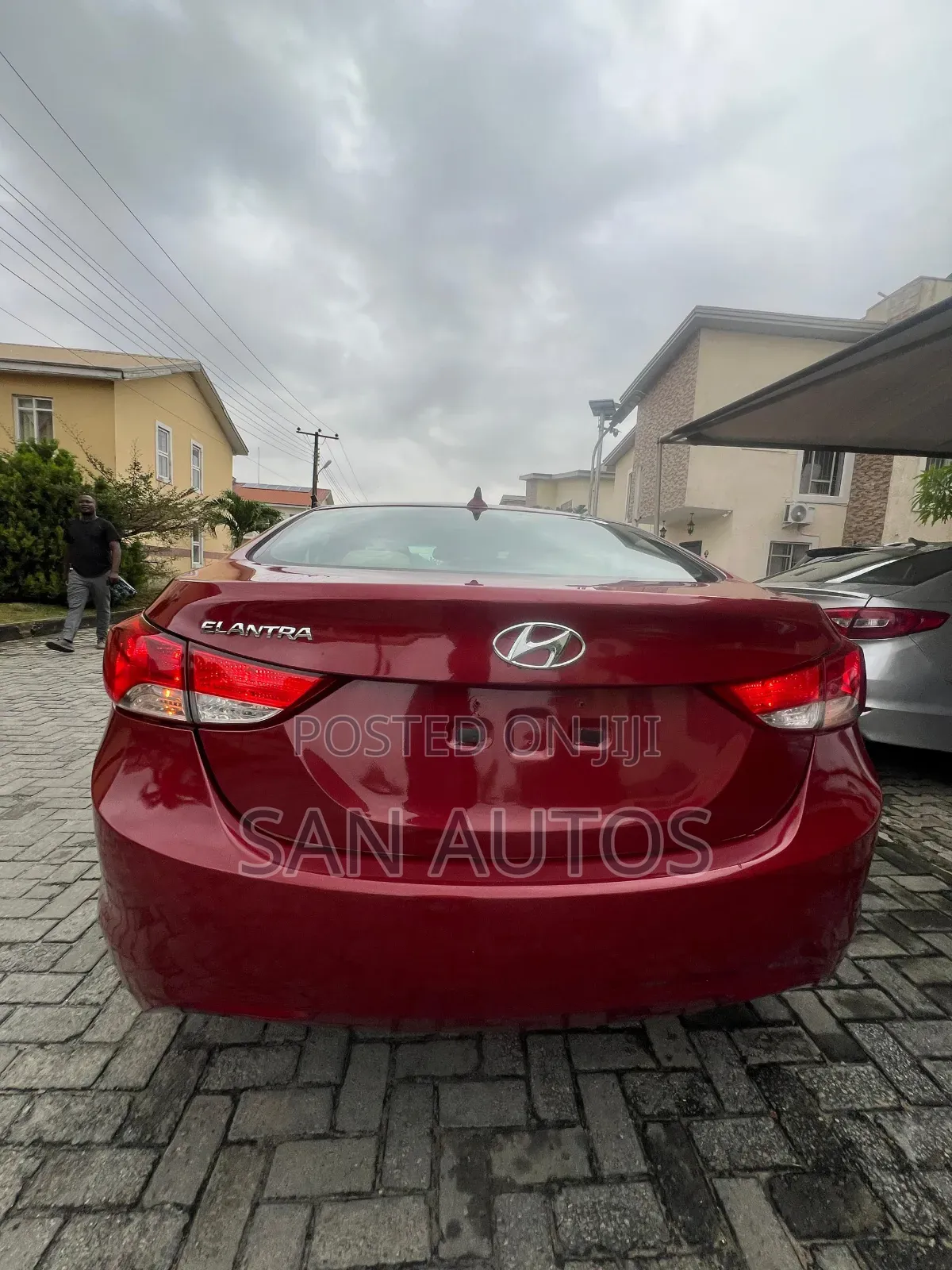 Hyundai Elantra GLS Automatic 2012 Red