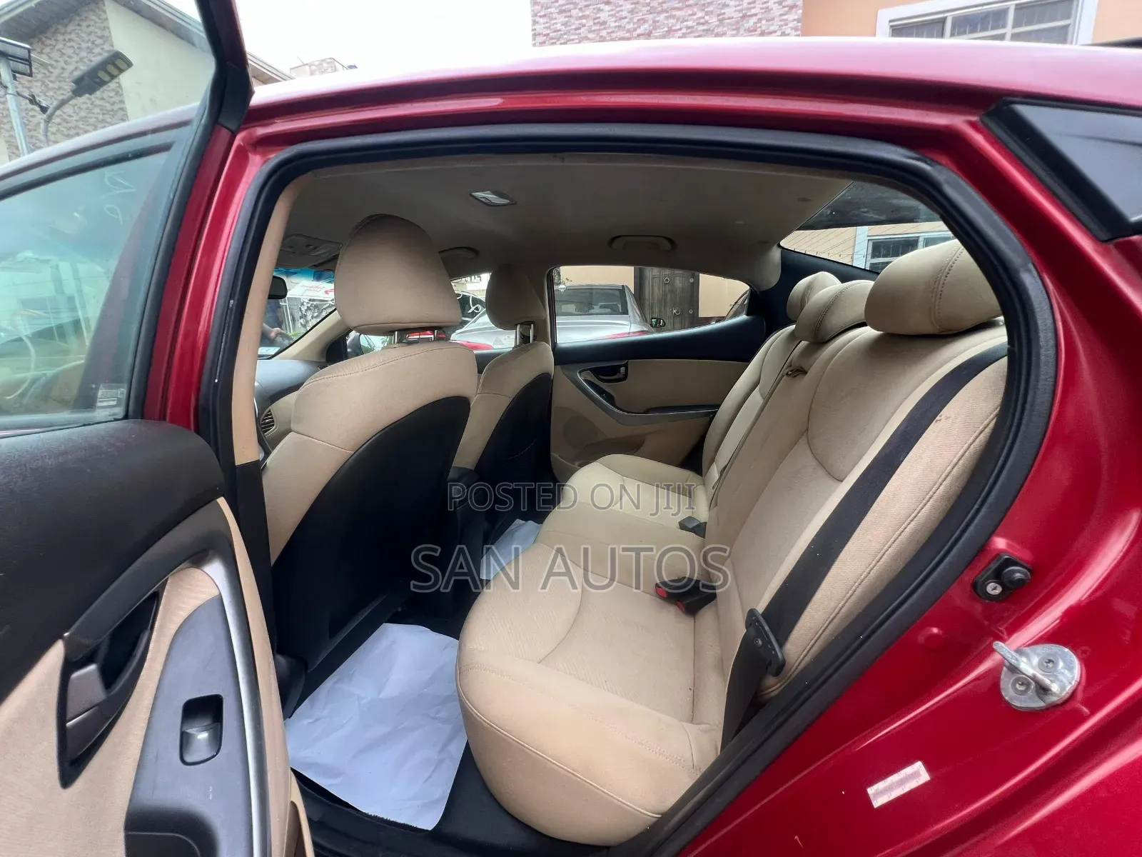 Hyundai Elantra GLS Automatic 2012 Red