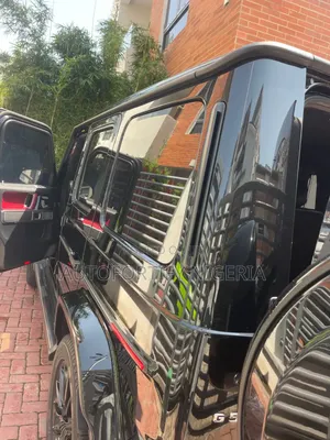 Professional Ceramic Tint Expert Installer