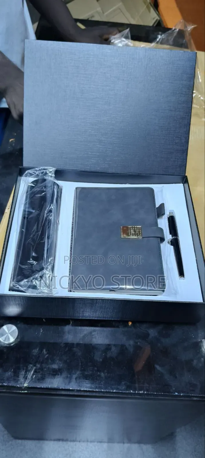 Classy Gift Set for Real Gentlemen