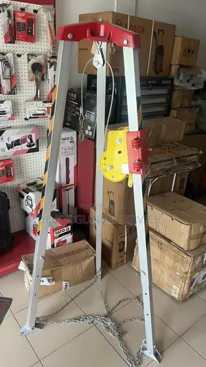 Rescue Tripod System Confined Space Tripod With Winch