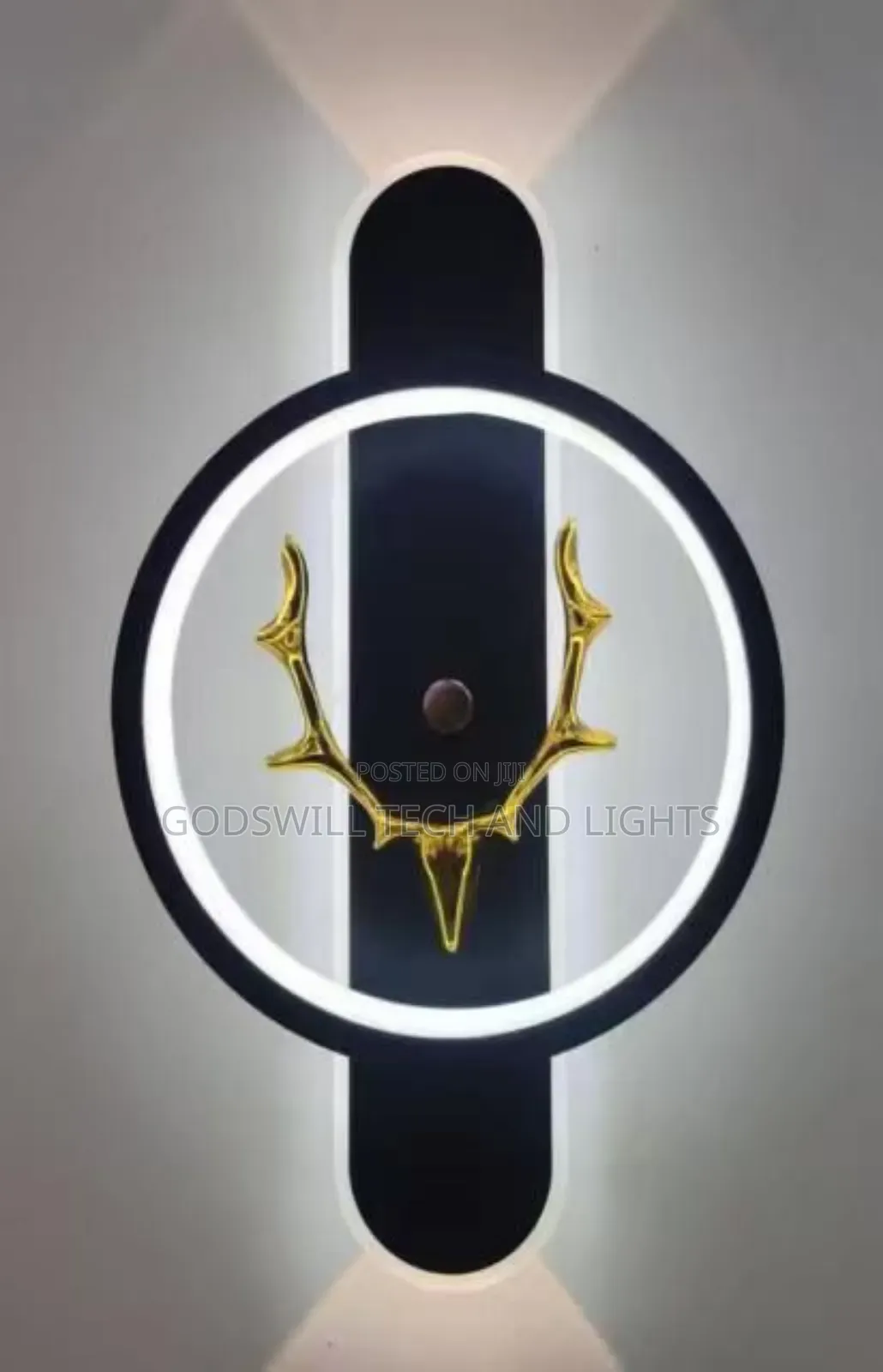 Led Wall Bracket With Golden Horn