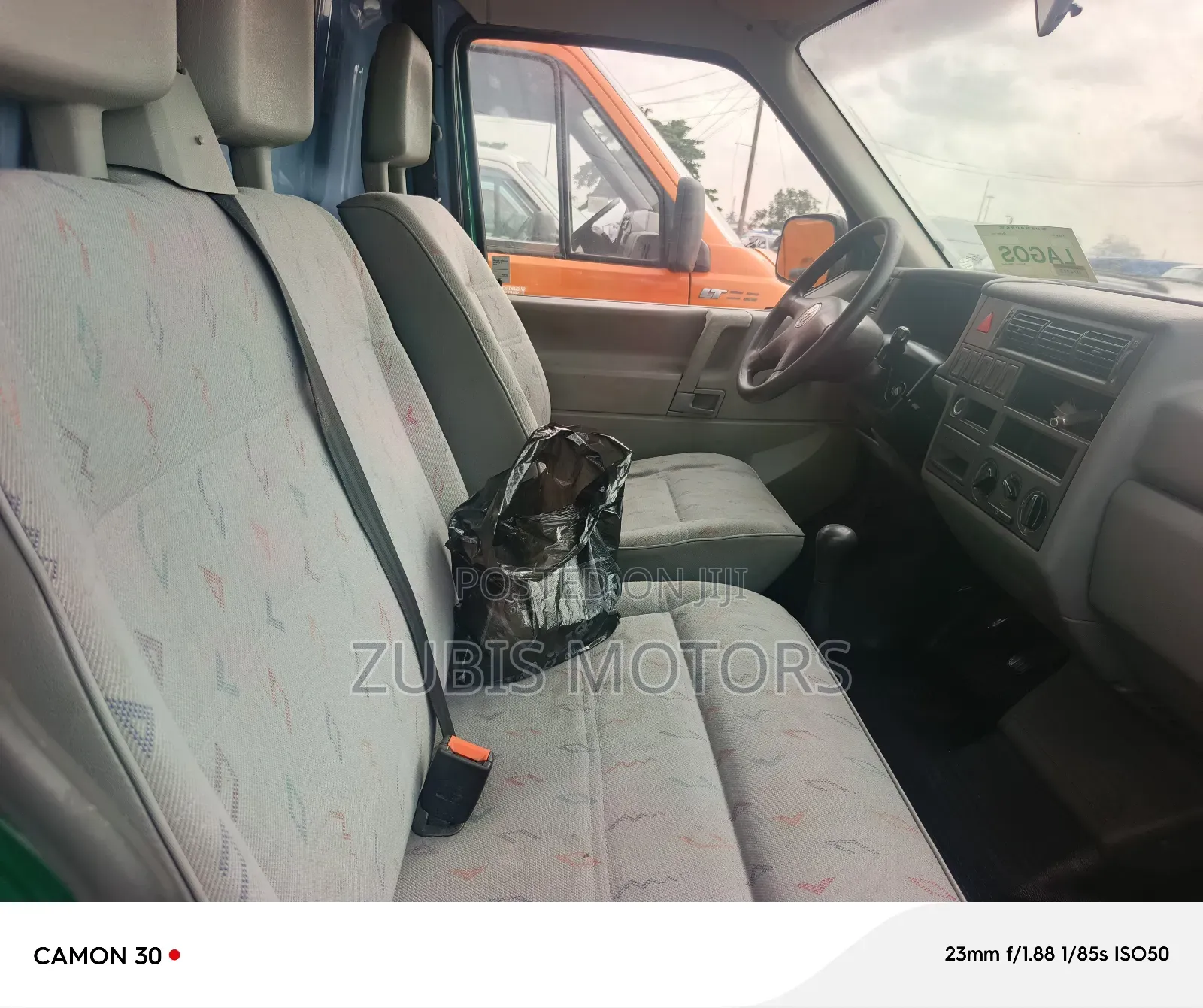 Volkswagen Transporter 2005 Green