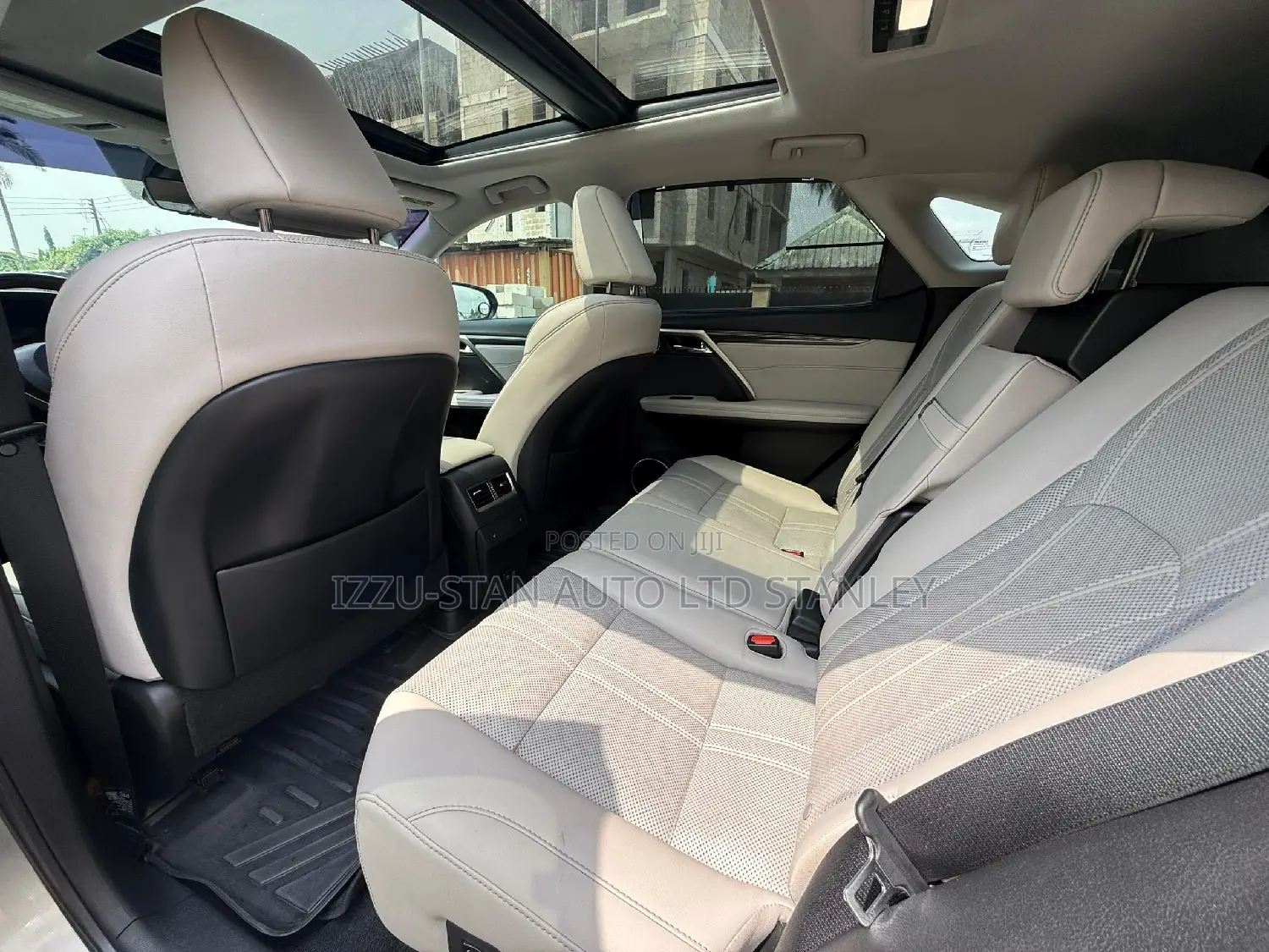 Lexus RX 2022 Gray
