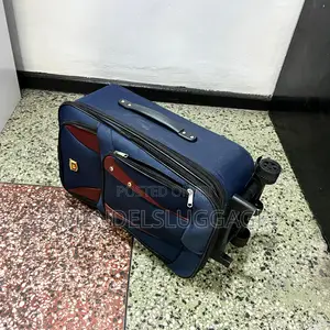 Blue Maroon Hard-Shell Spinner Suitcase Set (3 Pieces)
