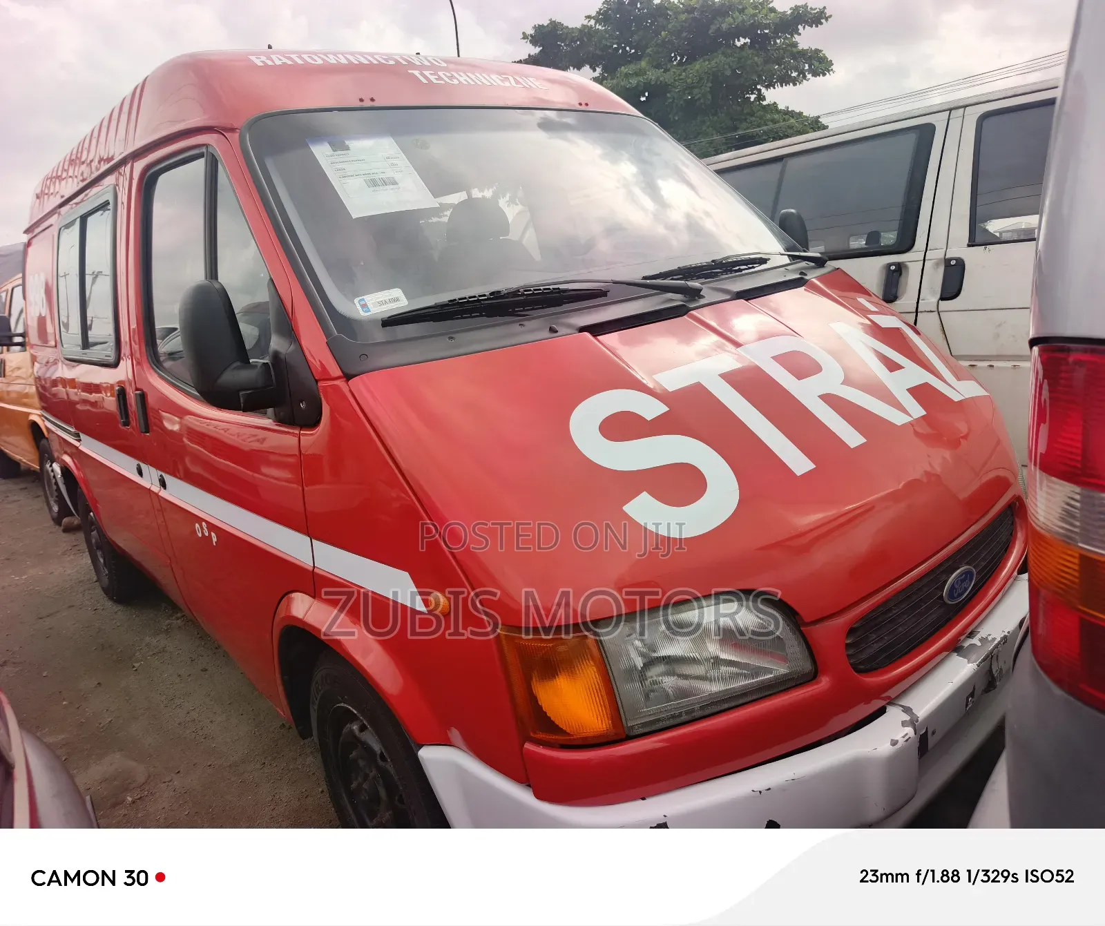 Ford Transit 2004 Red