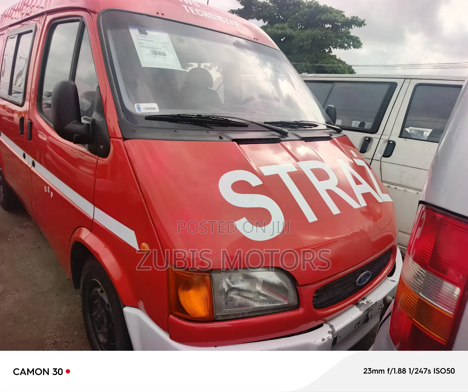 Ford Transit 2004 Red