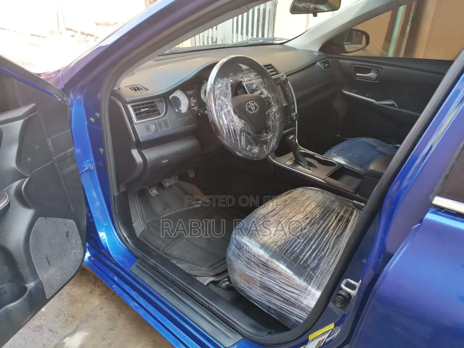 Toyota Camry 2016 Blue