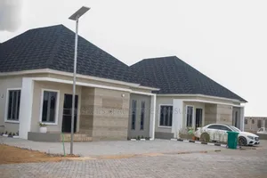 3bdrm Bungalow in Emmiers Estate, Ibeju for sale