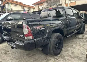 Toyota Tacoma 2009 Black