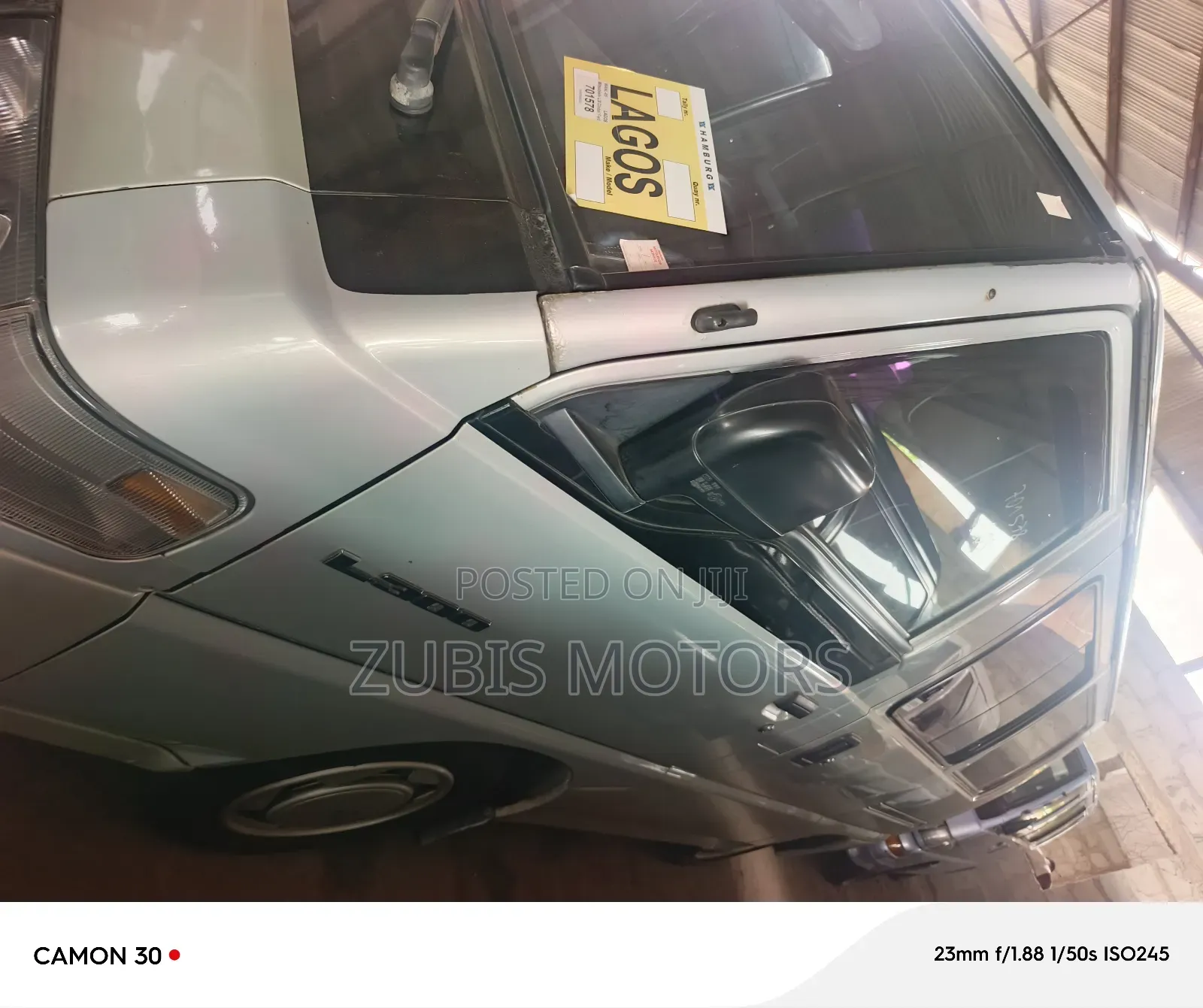 Mitsubishi L300 2005 Silver
