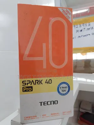 New Tecno Spark 40 Pro 128 GB Black