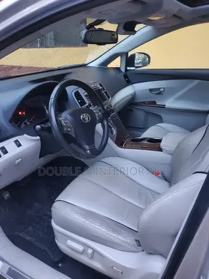 Toyota Venza V6 AWD 2012 Silver