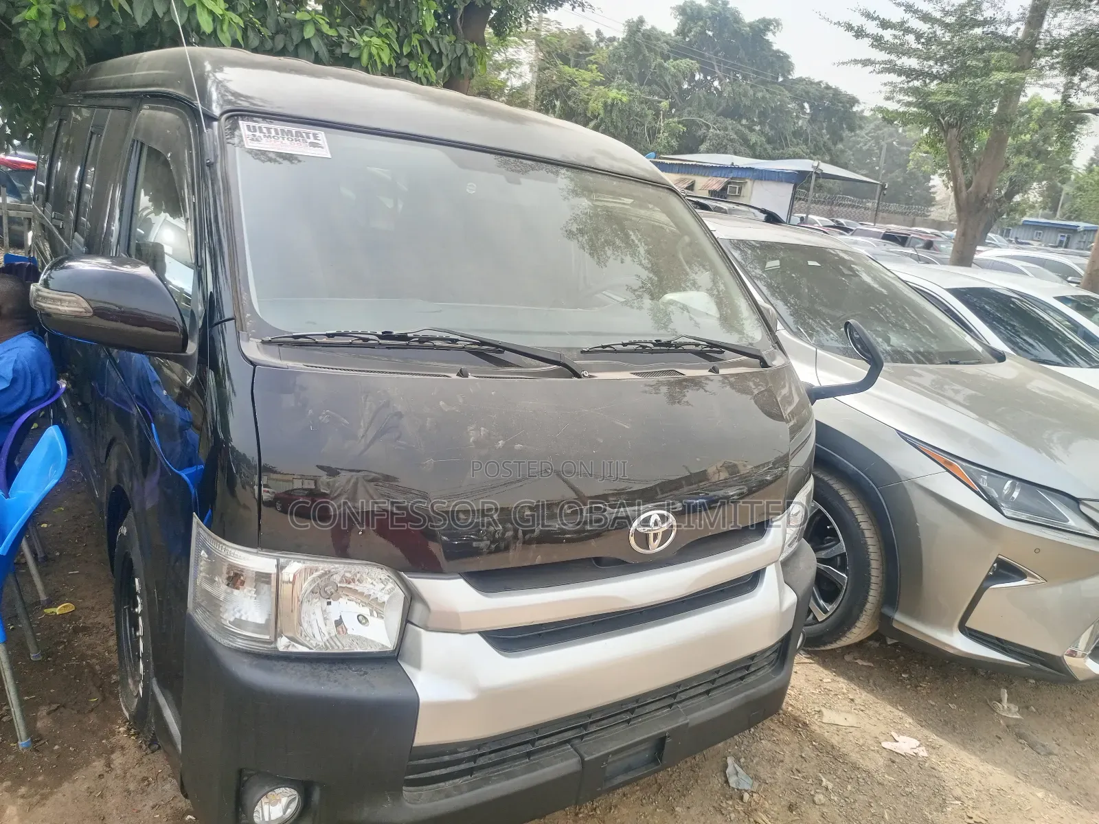 Toyota HiAce 2012 Black