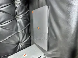 Laptop Apple MacBook Pro 2019 16GB Intel Core I7 SSD 512GB