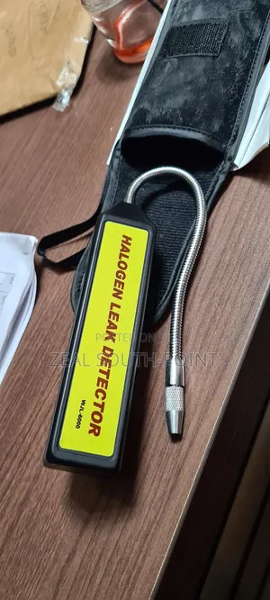 Halogen Leak Detector