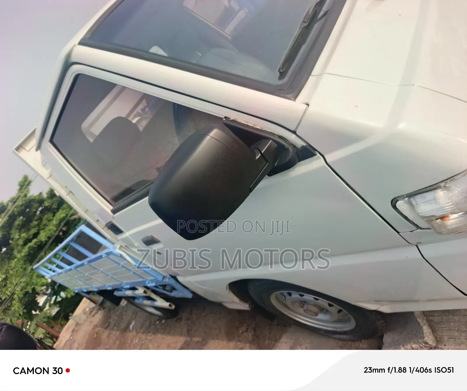 Mitsubishi Delica 2014 White