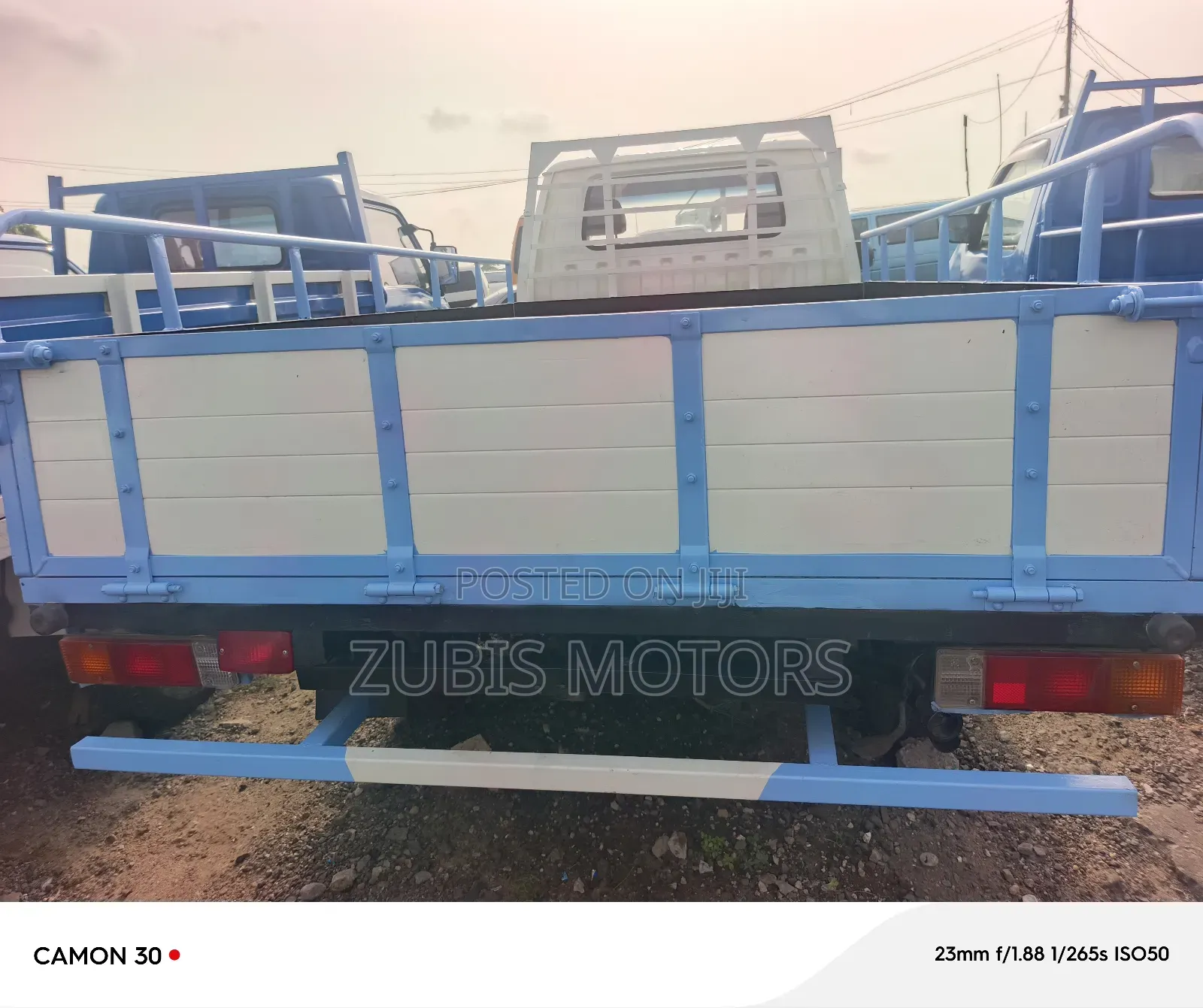 Mitsubishi Delica 2014 White