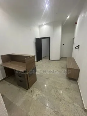 3bdrm Apartment in Gra Ikeja Lagos for rent