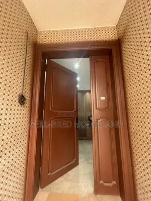 3bdrm Apartment in Gra Ikeja Lagos for rent