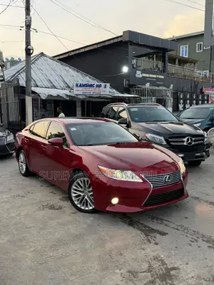 Lexus ES 350 FWD 2014 Red